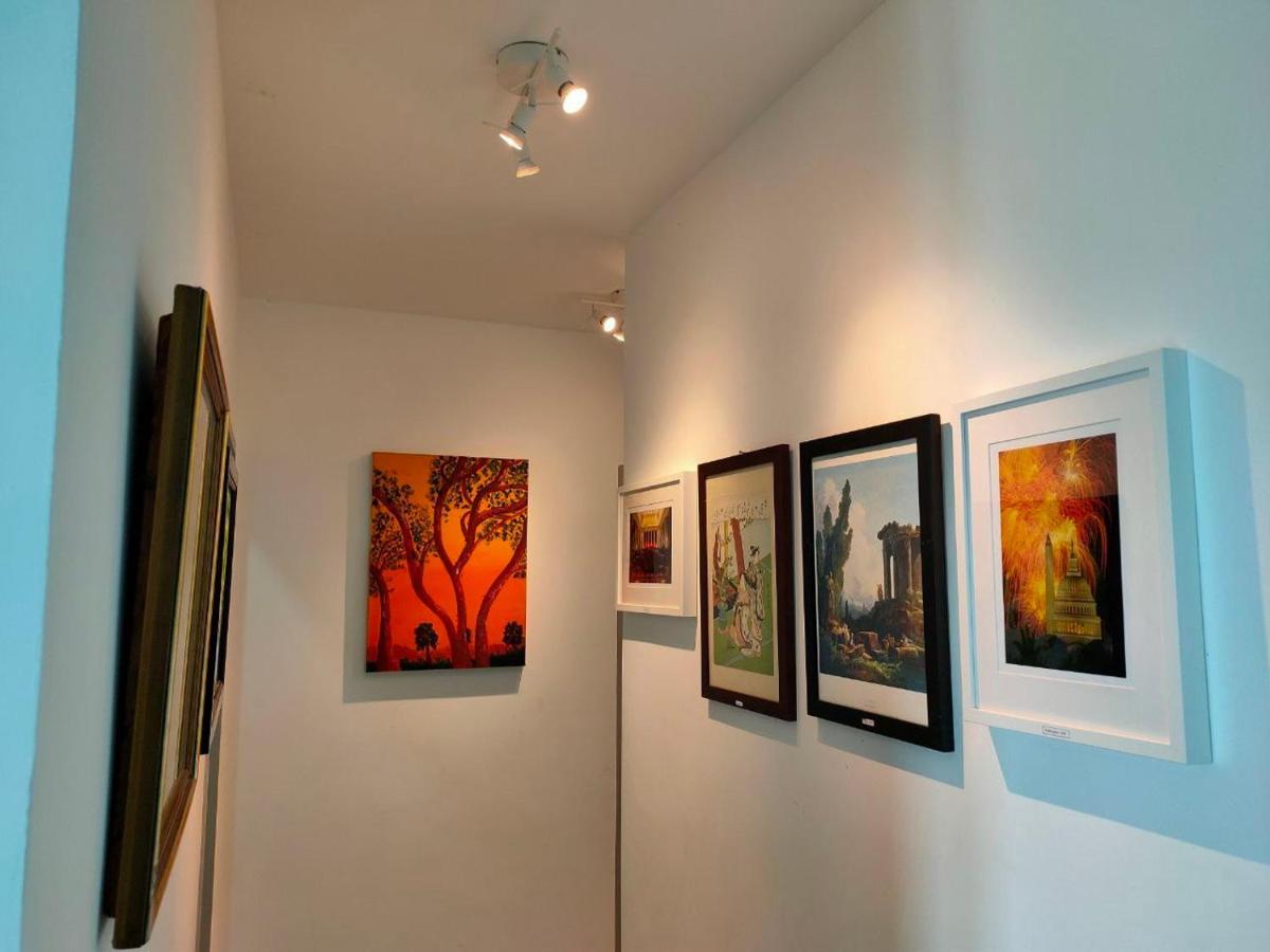 Bangi Almyra Suite Buitenkant foto