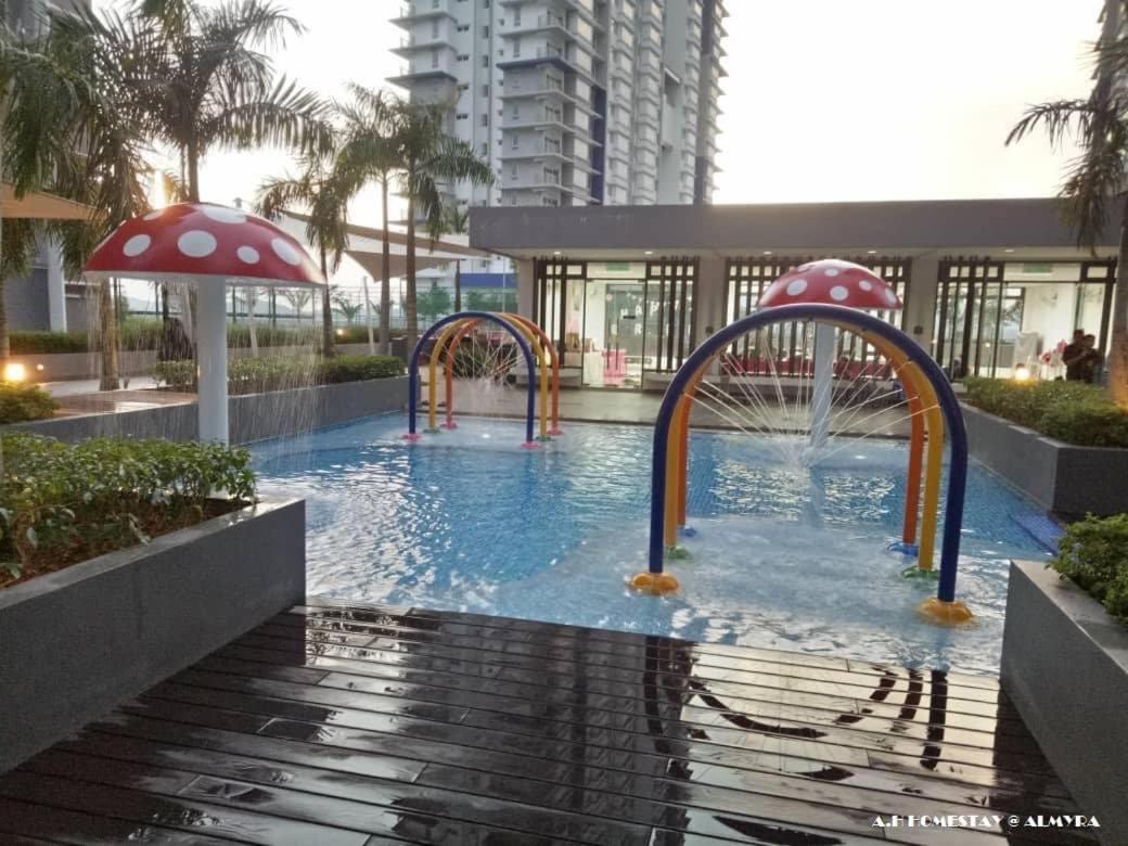 Bangi Almyra Suite Buitenkant foto