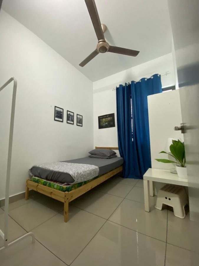 Bangi Almyra Suite Buitenkant foto