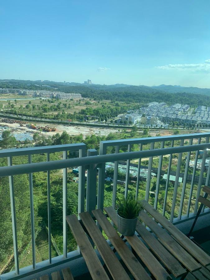 Bangi Almyra Suite Buitenkant foto